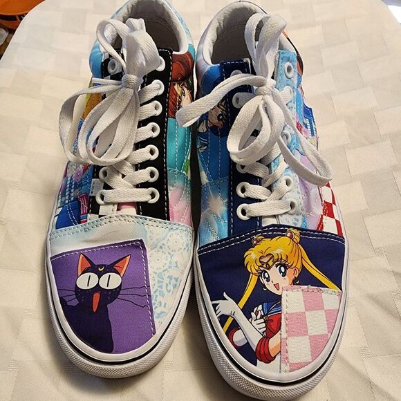 Vans Shoes - Vans X Pretty Guardian Sailor Moon Old Skool Patchwork, size 9.5